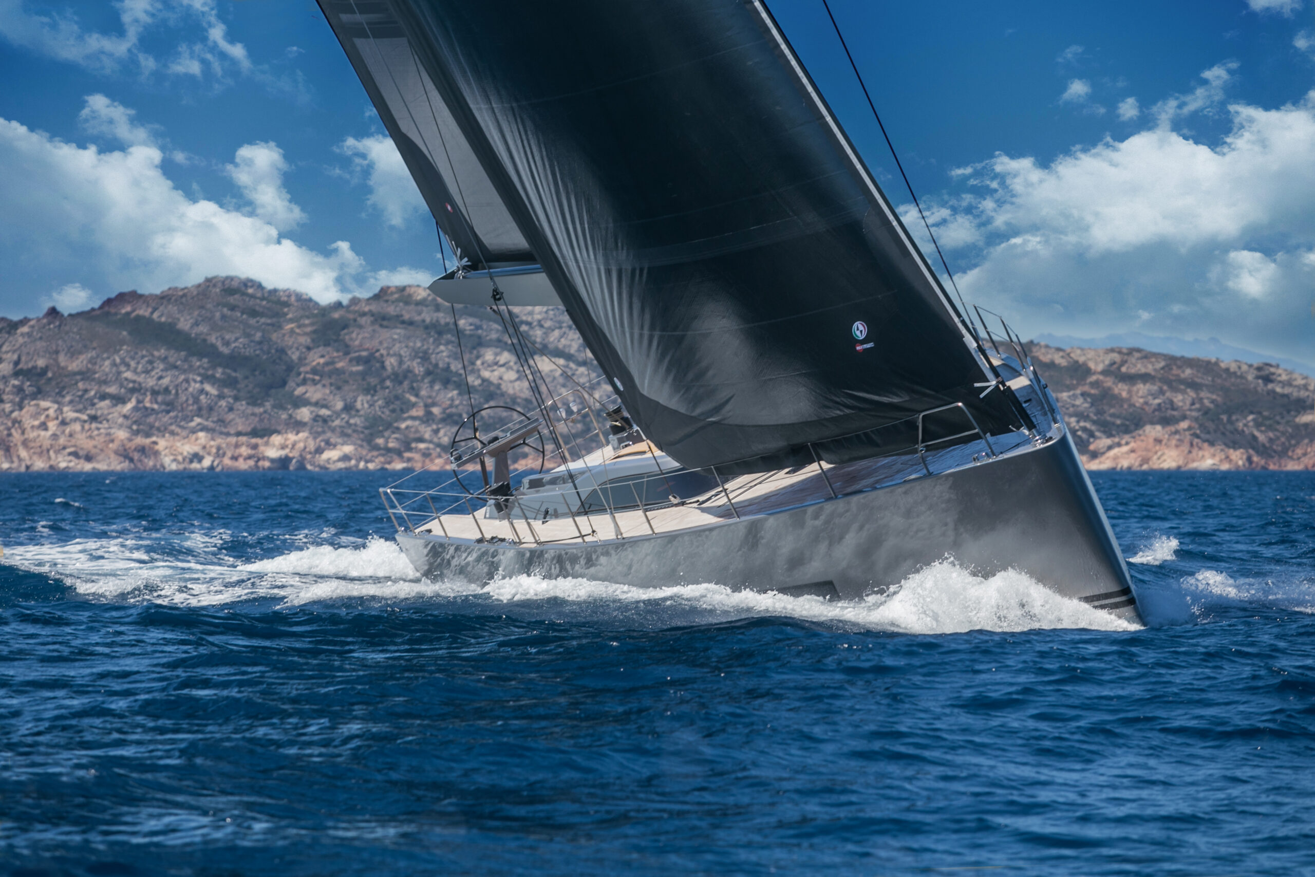 Who is <em>LB Yachting</em>?
